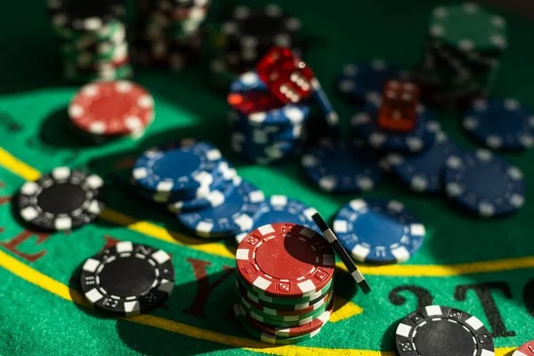 redeem app showing live blackjack and roulette tables